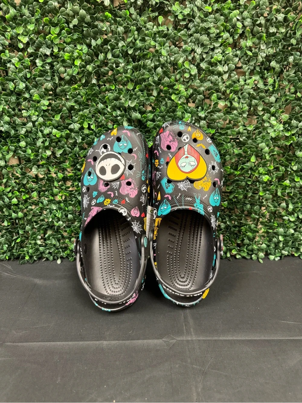 The Nightmare Before Christmas x Crocs Classic Clog - M11